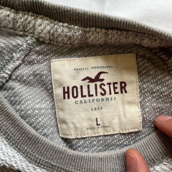 Cute White and grey shirt (a little thicker than a tee) - Picture 3 of 3